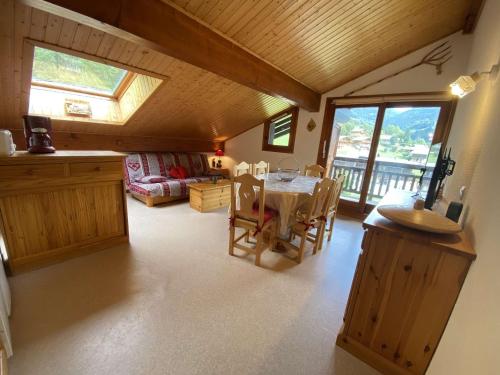 Appartement cosy, vue montagne - 5 pers. - FR-1-886-143