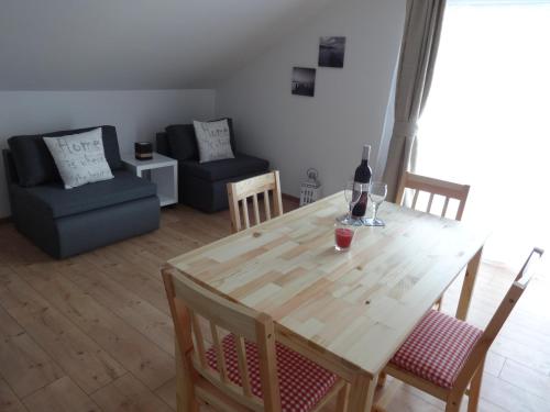 บริการและสิ่งอำนวยความสะดวก, VIP Apartments & Room in อุทยานแห่งชาติพลิทวิค