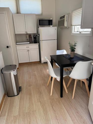 Modern 1BR - 5 Min to Valhalla Train Near NYC in Elmsford