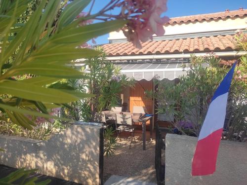 maison de vacances climatisée 5 pers avec piscine commune et vélos