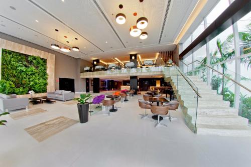 출입구, 골든 튤립 상조제두스캄푸스 (Golden Tulip Sao Jose Dos Campos) in 상조제 두스 캄푸스