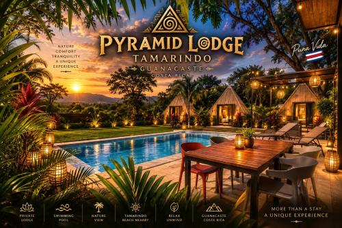 Pyramid Lodge Tamarindo in ทามารินโด