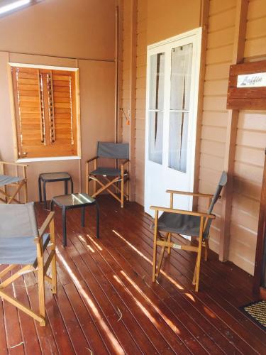 Balkons/terase, Cottage on Cork -Laffin Cottage in Vintona (QLD)