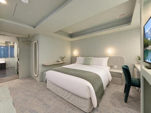 Double room, spa bathtub