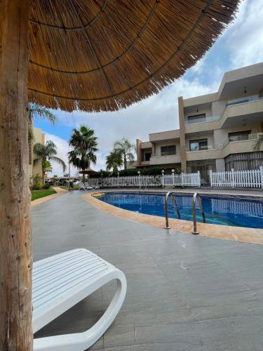Appartement 2 chambres de luxe en Residence de luxe avec 6 piscines in Saidia