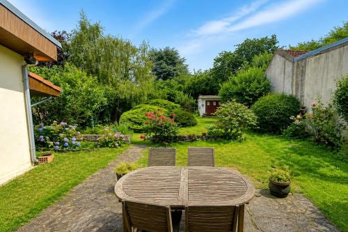Maison de charme avec grand jardin près Paris Orly - Location, gîte - Antony