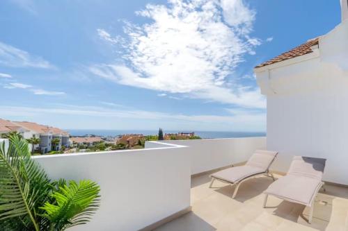 La Cala Sky View