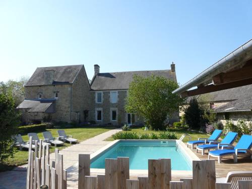Villa en campagne au Locheur + Piscine gîte à louer Tournay-sur-Odon