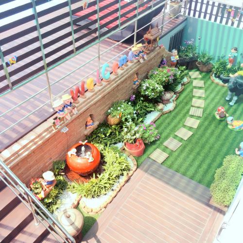 בריכת שחיה, Top High Airport Link Hotel in Pratunam