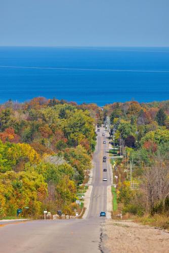 Enjoy the Fall colours at Georgian Bay Holiday Haven