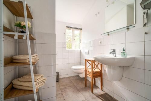 Hotel-Bolter-Muehle-Fewo-Sonnenblumenzimmer - image 3