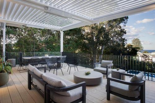 Rhapsody, Sydney Harbour by Cobbold and Co in Watsons Bay