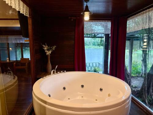熱水浴池, Ban Mali Homestay in 烏隆他尼府直轄縣