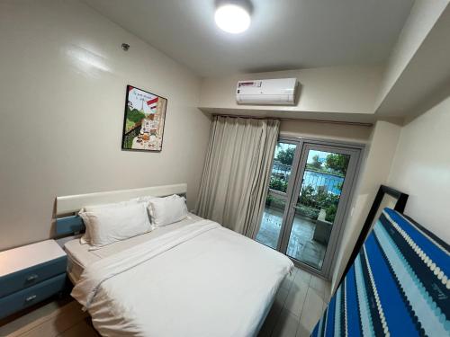 Two Bedroom SeaView Poolside Home Private Balcony Massage Chair