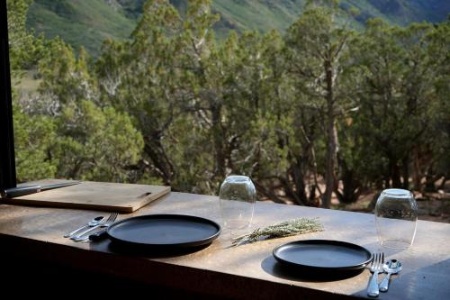 Off-Grid Mountain Retreat with Scenic Canyon Views in Unaweep Canyon, Colorado in Gateway (CO)
