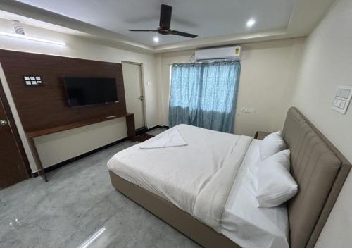 Vistara Grand in Jalari Peta