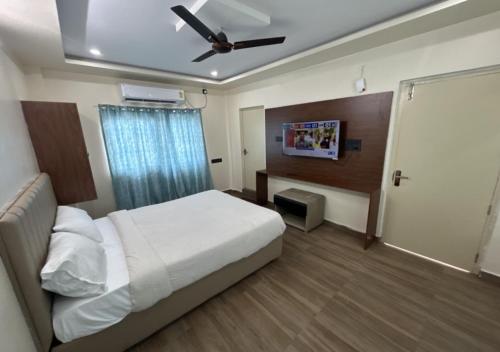Vistara Grand in Jalari Peta