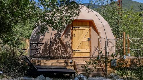 Dôme Bulle Climatisé Balnéothérapie (Dome Bulle Climatise Balneotherapie) in L'Escarène