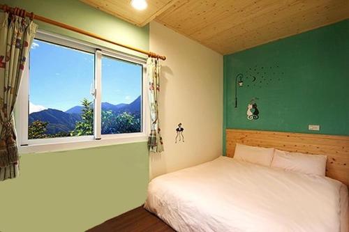 山雲花觀景民宿評價、特色體驗、房價資訊、訂房連結 – 溫馨山林日出景觀 - 照片 1