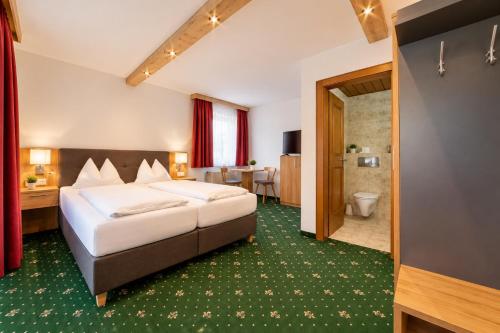 1 twin bed