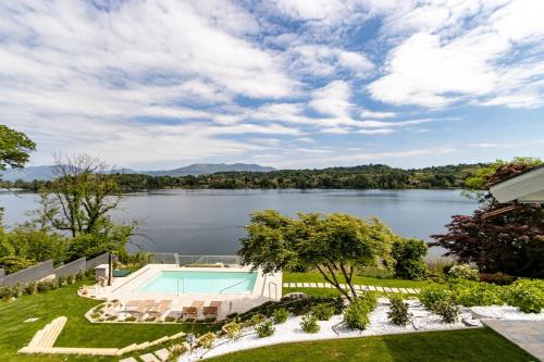Luxury Villa pool private beach sauna Guestaly in Comabbio