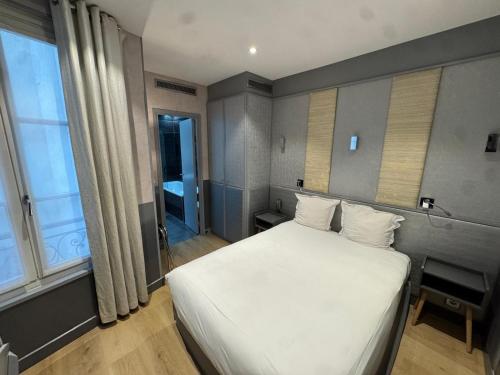 Double room, deluxe