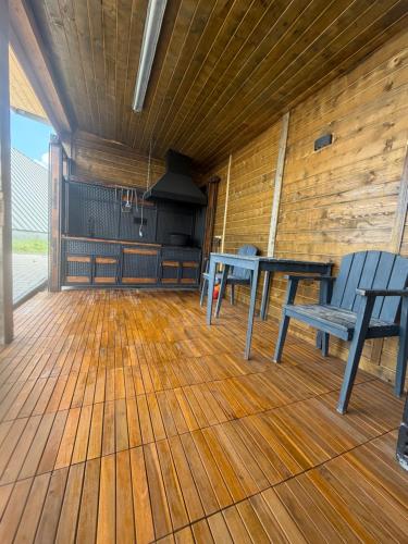 Gloria's cabin in Belis