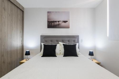604-Modern Apt Parque Sabaneta 3BD-Rooftop Jacuzzi