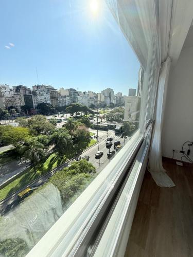 Maravilloso monoambiente sobre Av 9 de Julio