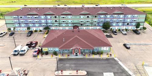 Exterior view of Western Budget Motel Leduc #3
