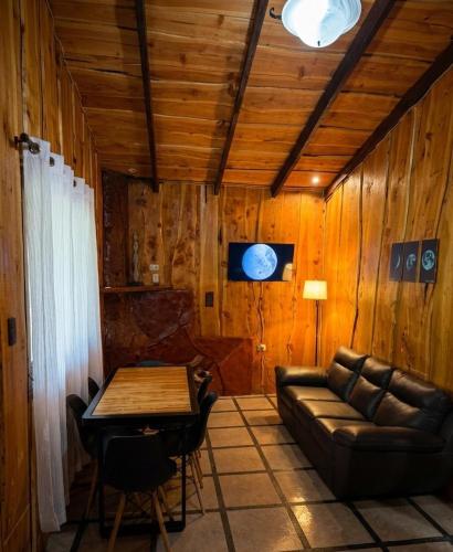 Cabanas Lunas del Poas - Poasito