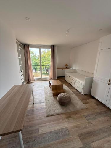 Studio Cosy proche Gare et Centre - Parking gratuit - Location saisonnière - Sedan