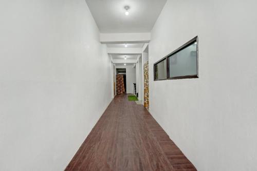 Hotel O Radha Krishna Family Hotel