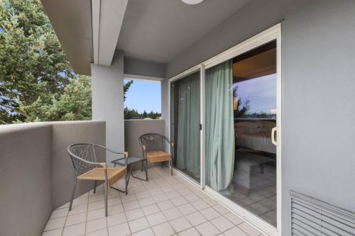 Rõdu/terrass, Medallion Inn & Suites in Arlington (WA)