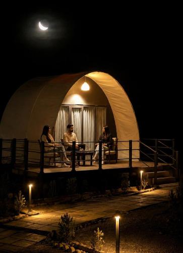Shell Luxury Camp  in Wadi Rum