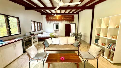 Turtle Bay Beach House in Luganville