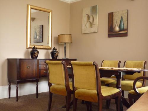 B&B Cheltenham - Paragon Serviced Apartments - Bed and Breakfast Cheltenham