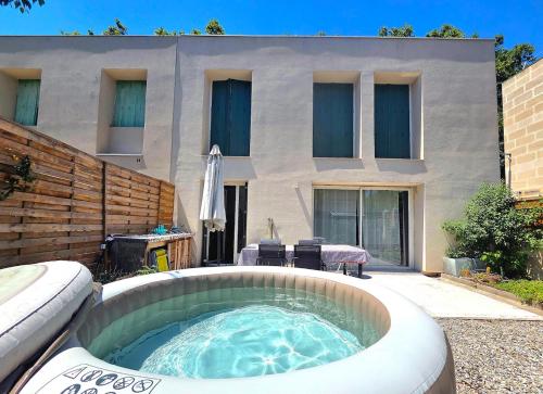Fully equipped house with 4 bedrooms - Location saisonnière - Saint-Cannat