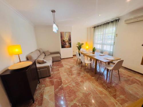 Isabel Playa Apartment