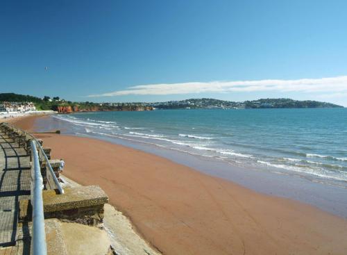 Redcliffe Hotel - main image