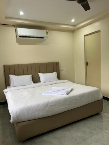 Vistara Grand in Jalari Peta