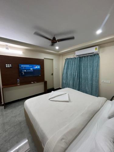 Vistara Grand in Jalari Peta