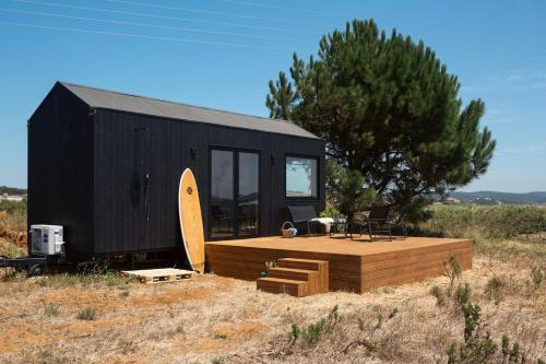 The Pine Cabin- Tiny Home by the Sea gîte à louer Marvão
