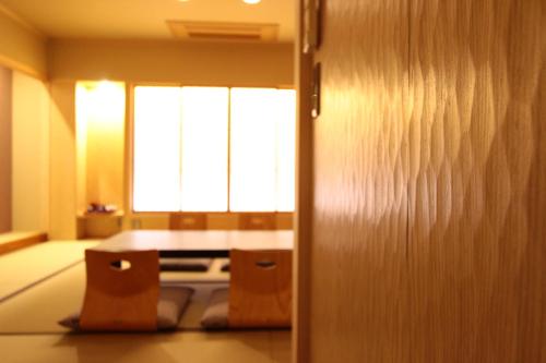 Standard Triple Room image 5