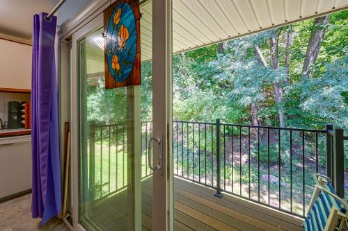 Extended Stay Condo: 6 Mi to UConn Health in Farmington (CT)