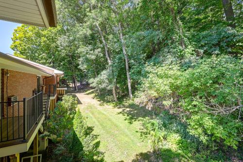 Extended Stay Condo: 6 Mi to UConn Health in Farmington (CT)