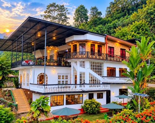 Bupasha nawalapitiya,kandy in ناوالابيتيا