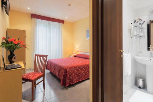 Hotel Oriente - image 6