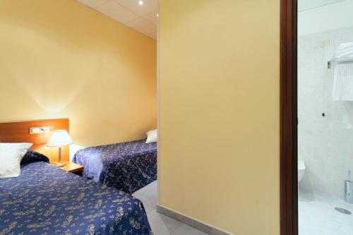 Quad room, 4 beds