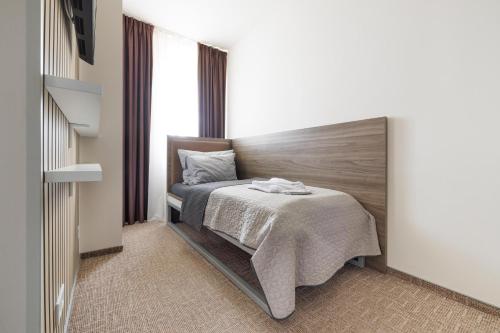 1 twin bed